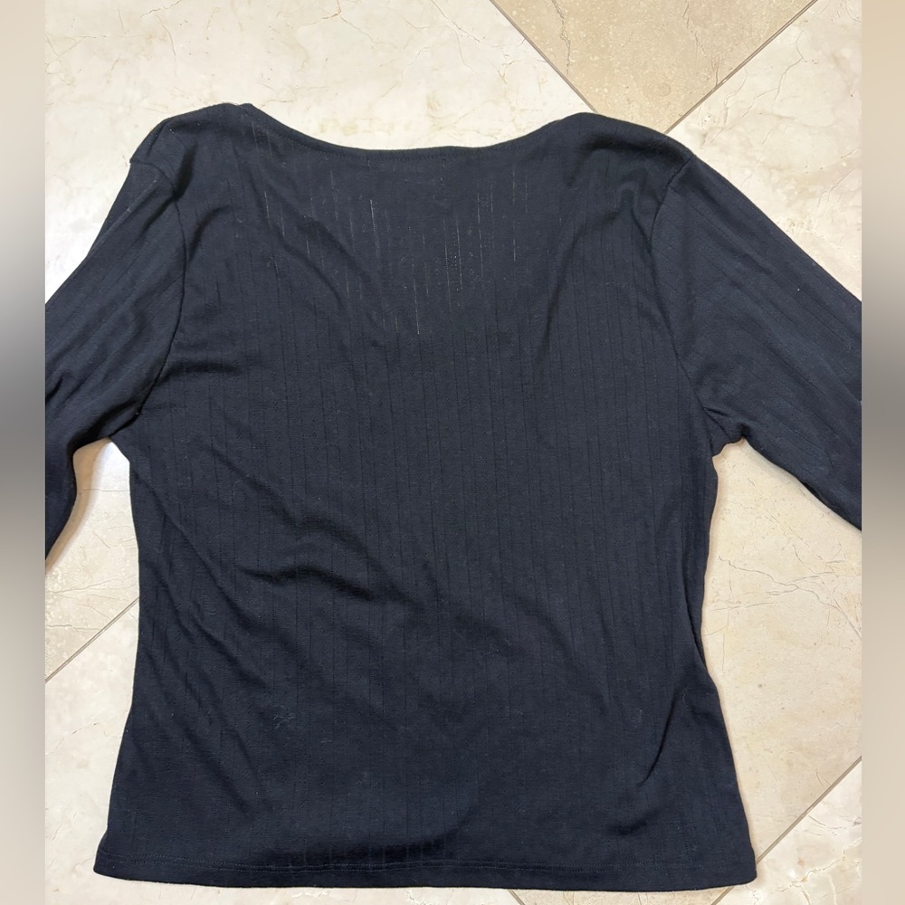 ⭐️ Antistar Black Long Sleeve Cropped Top- size XL - Picture 7 of 8
